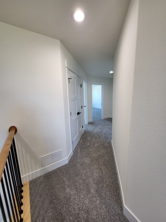 Building Photo - Beautiful New Construction!  3 Bedroom 2.5 Bath Townhome In Sweetgrass!!!!!