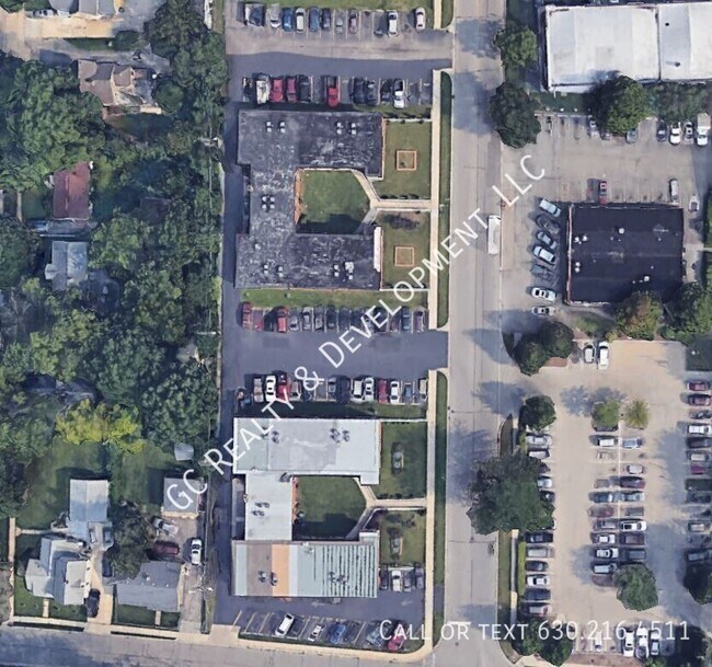 Building Photo - 332 Wilson Ave