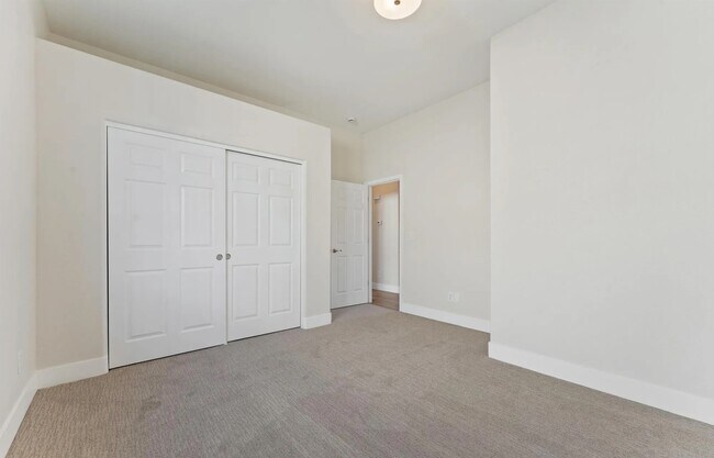 Building Photo - 1058 Chip Ct
