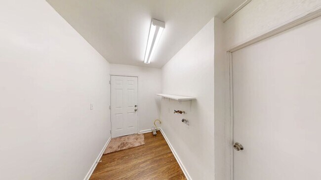 Building Photo - 12315 13th St