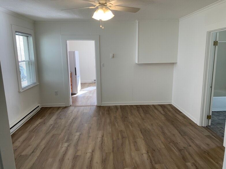 Building Photo - 1031 Hancock St