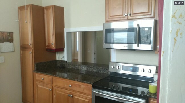 Building Photo - 1059 Hand Ave