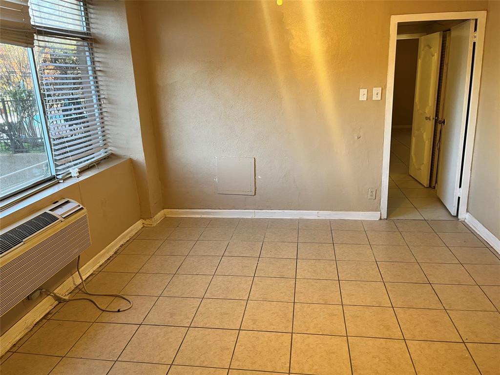 Building Photo - 7510 Hornwood Dr