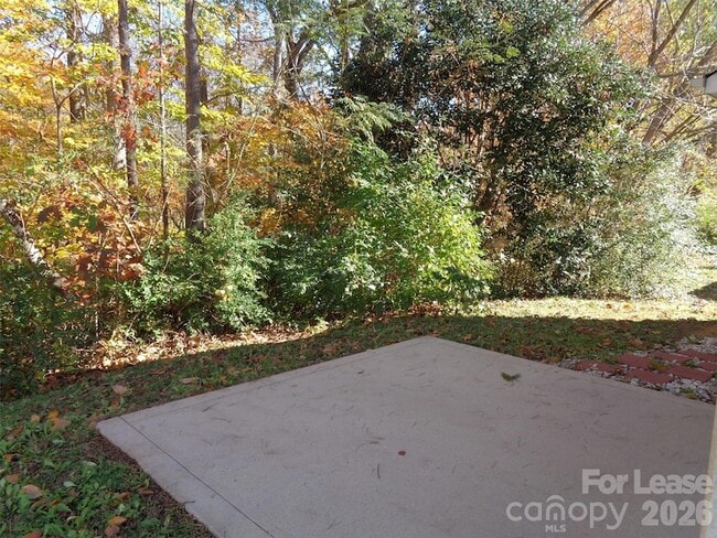 Building Photo - 5534 Stone Bluff Ct