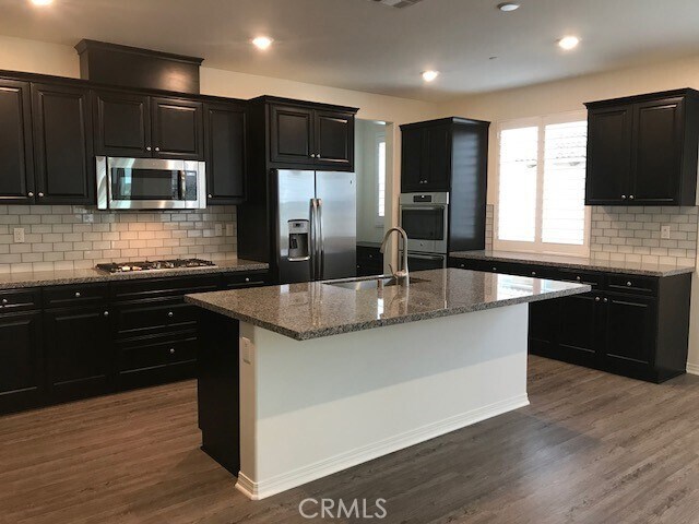 Building Photo - 6955 Larochelle Wy