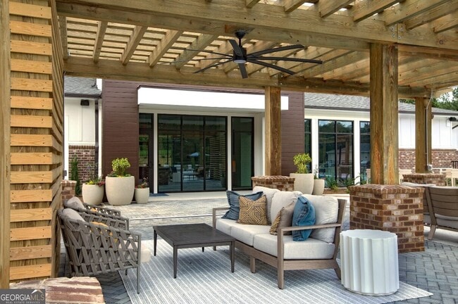 Building Photo - 4270 Phil Niekro Pkwy