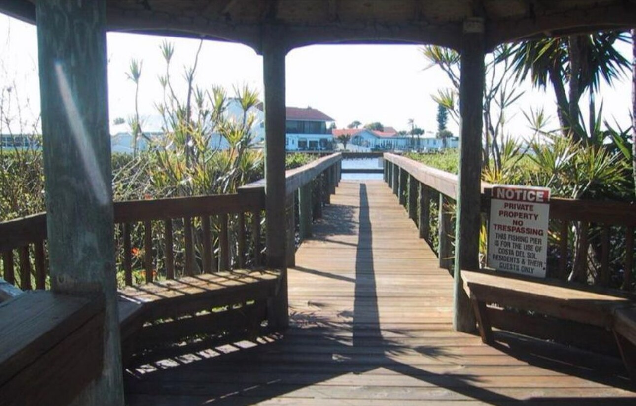 Building Photo - 5807 N Atlantic Ave