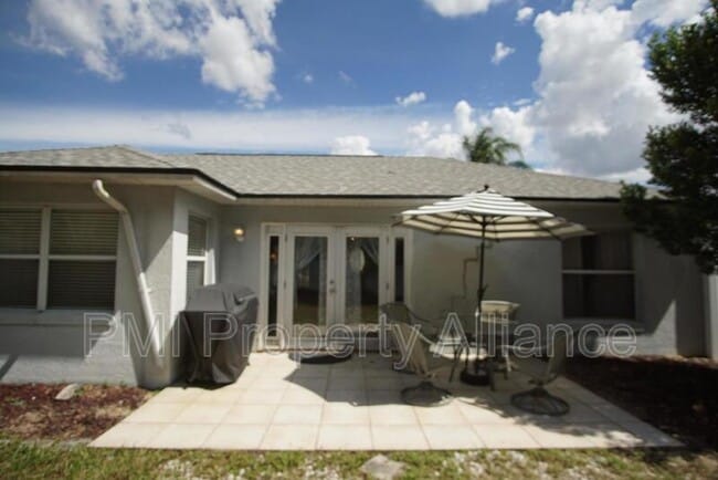Building Photo - 12111 Goldenstar Ln