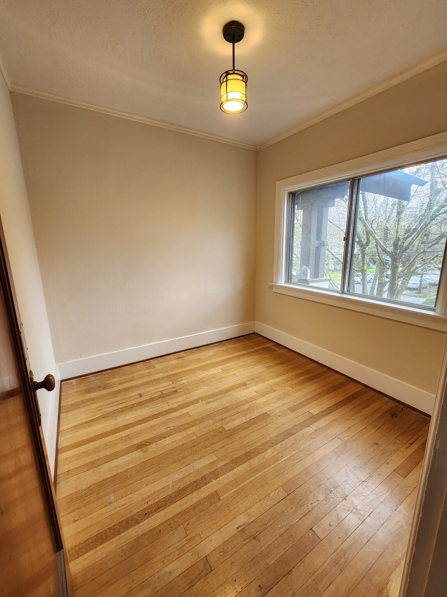 Building Photo - 1804 NE 24th Ave