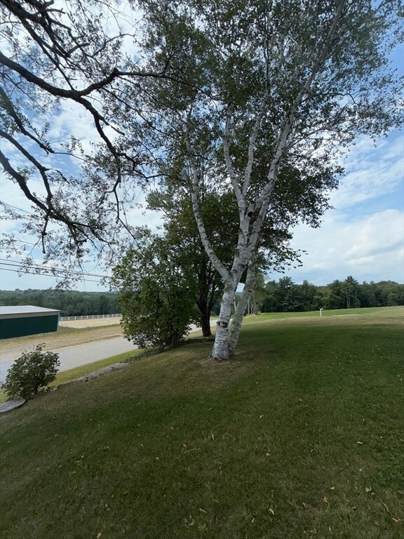 Building Photo - 469 Old Coldbrook Rd