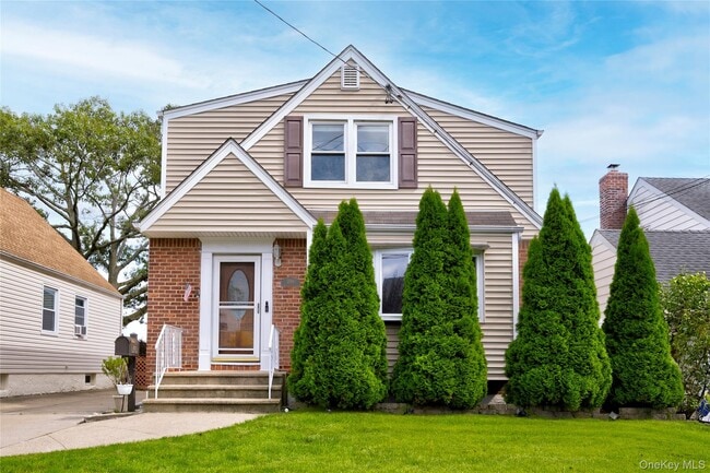 Primary Photo - 209 Beech St