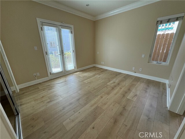 Building Photo - 4510 Seashore Dr