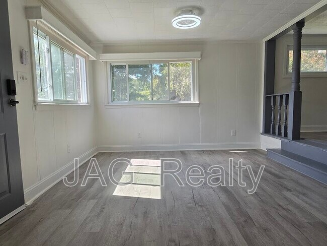 Building Photo - 3320 Griffin Cemetery Rd