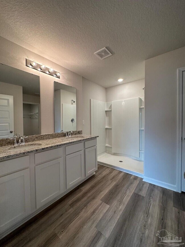 Building Photo - 4378 Redbay Ct