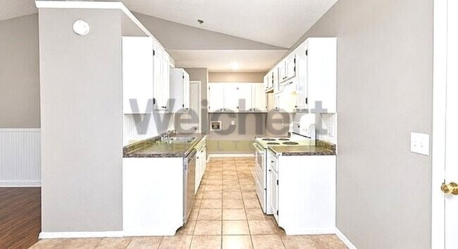 Building Photo - 4106 Orion St