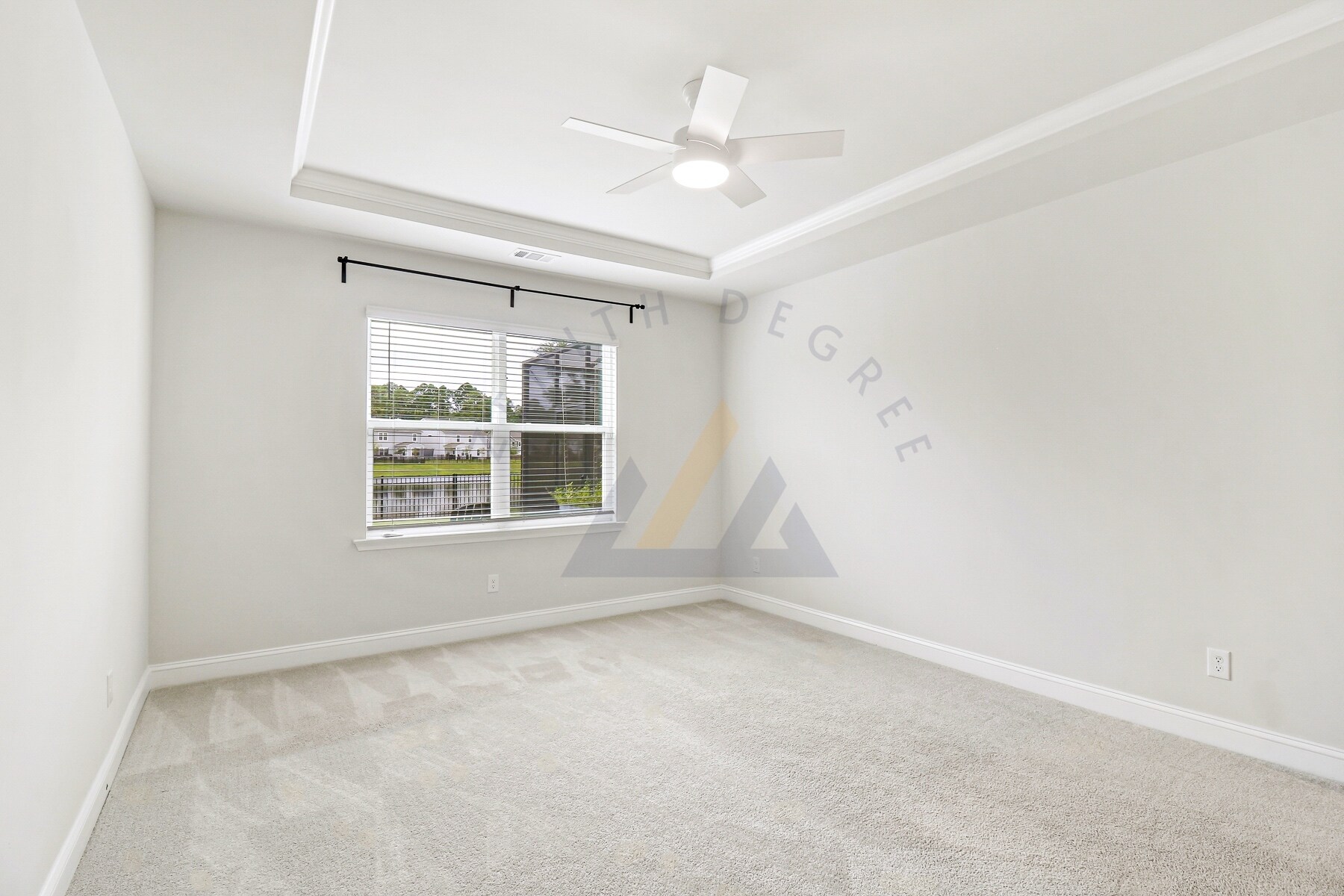 Building Photo - 124 Danner Dr