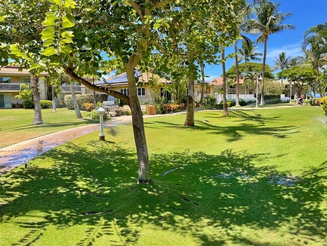 Building Photo - Beach Style 2 bed/2bath Luxury Condo - Finely Furnished - Steps from the Beach - Resort Amenities -