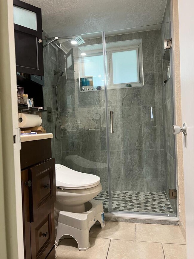 Building Photo - 1599 NW 43rd Ave