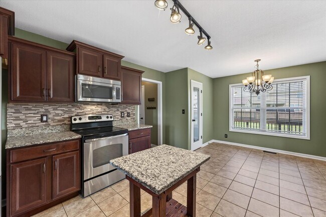 Building Photo - 3739 Tradewinds Terrace