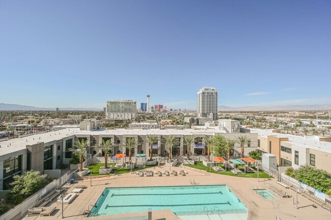 Building Photo - Arts District- Downtown Las Vegas~Luxury furnished condo now available!