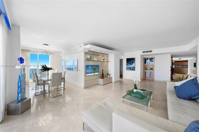 Building Photo - 4779 Collins Ave