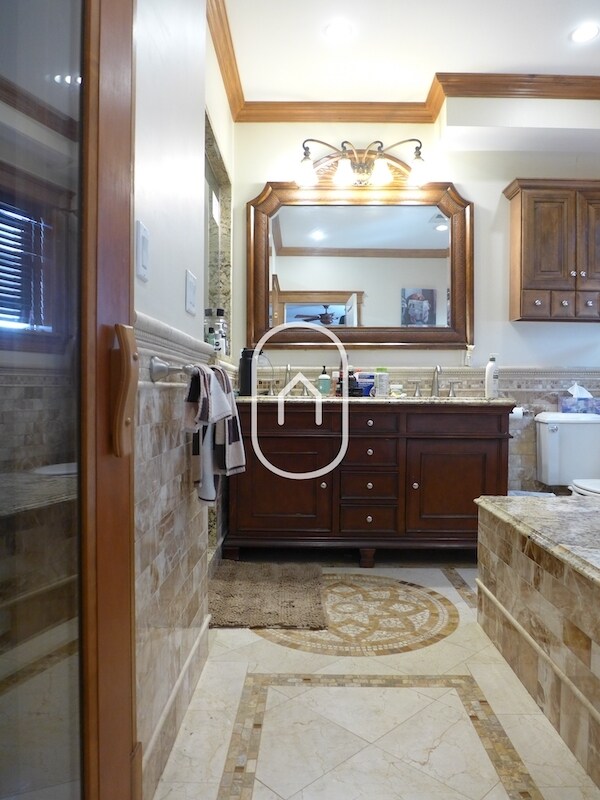 Building Photo - 117 Nonantum St