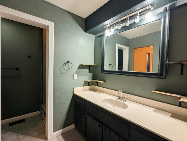 Building Photo - Spacious Home Near Tinker AFB with Storm Shelter & Wood Privacy Fence!