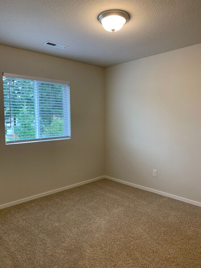 Building Photo - Newly Built Home in Brand New Community! Evergreen School District ! Conveniently located next to...