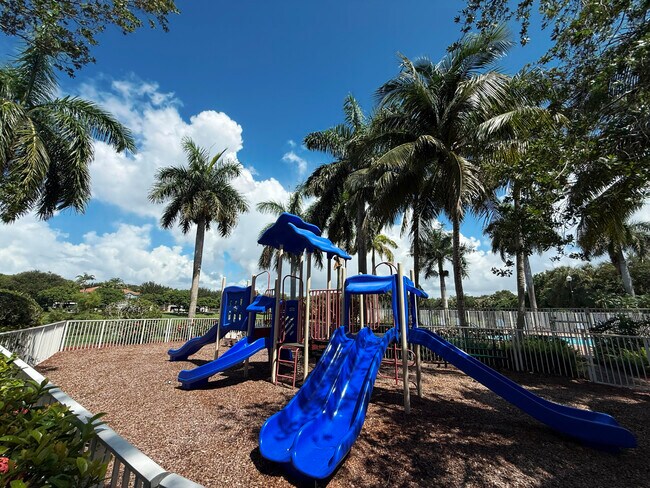 Building Photo - 4533 Highgate Dr