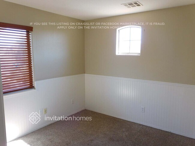 Building Photo - 14890 N 174th Ave