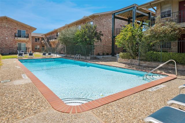 Building Photo - 11312 Park Central Pl