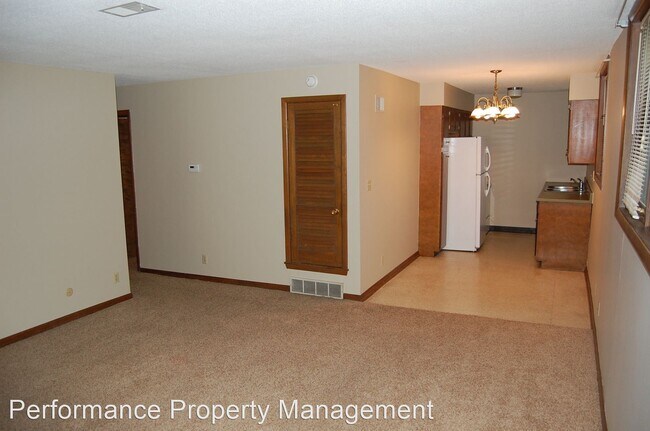 Building Photo - 401 N 57th St