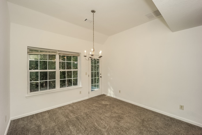 Building Photo - 4806 Enclave Dr