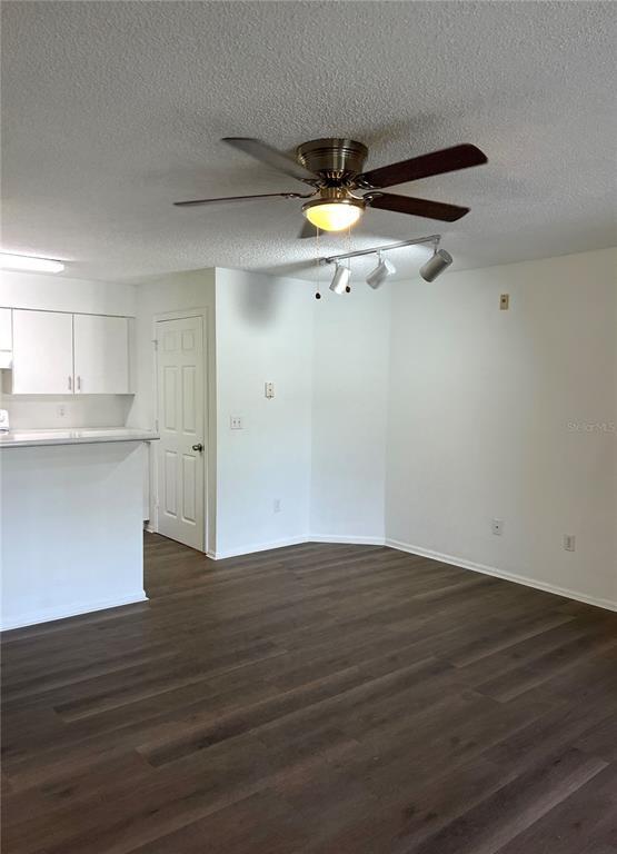 Building Photo - 2203 Yankee Pl