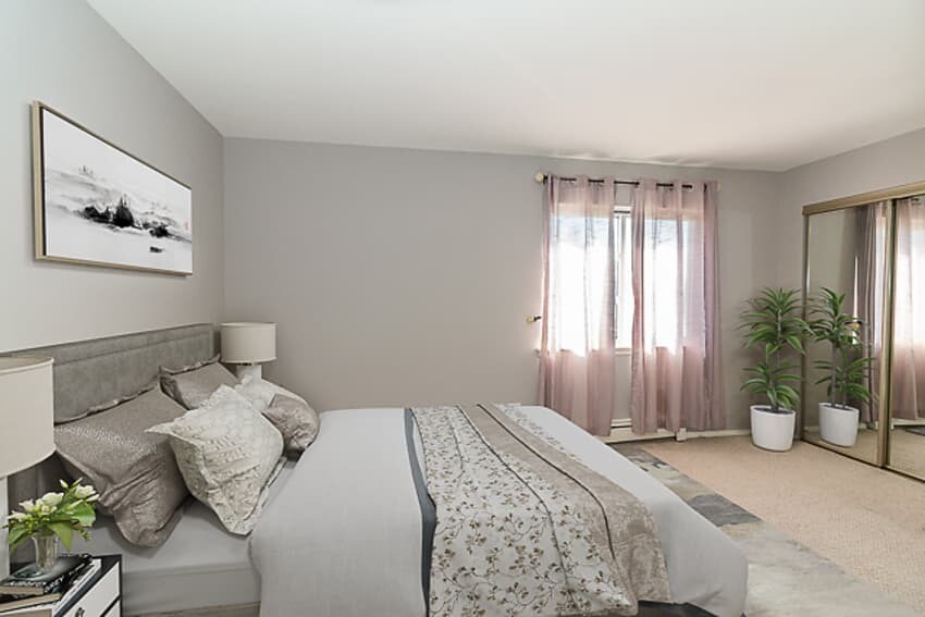 Building Photo - 16W540 87th St