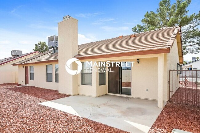 Building Photo - 3 Bedroom Pet-Friendly Home in NORTH LAS VEGAS, NV with Main Street Renewal