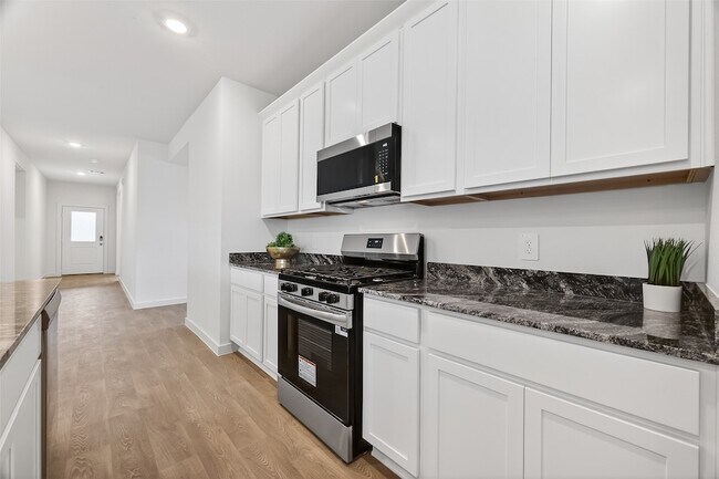 Building Photo - 5927 Orchid Crst Ln