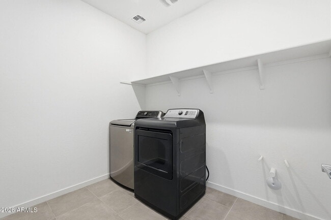 Building Photo - 4972 W Karl St