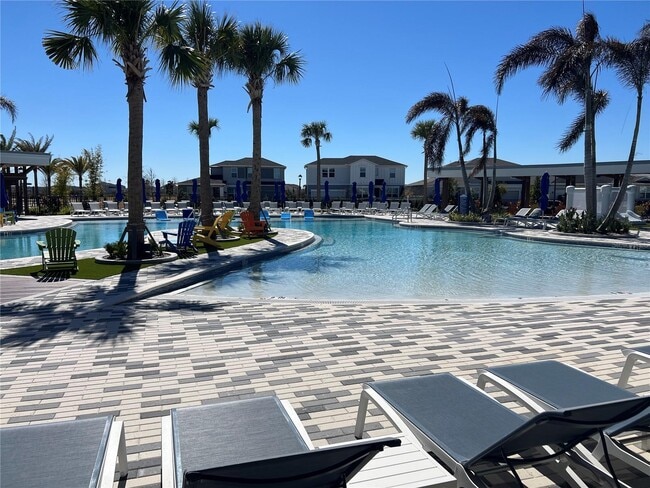 Building Photo - 7415 Olivewood Ave