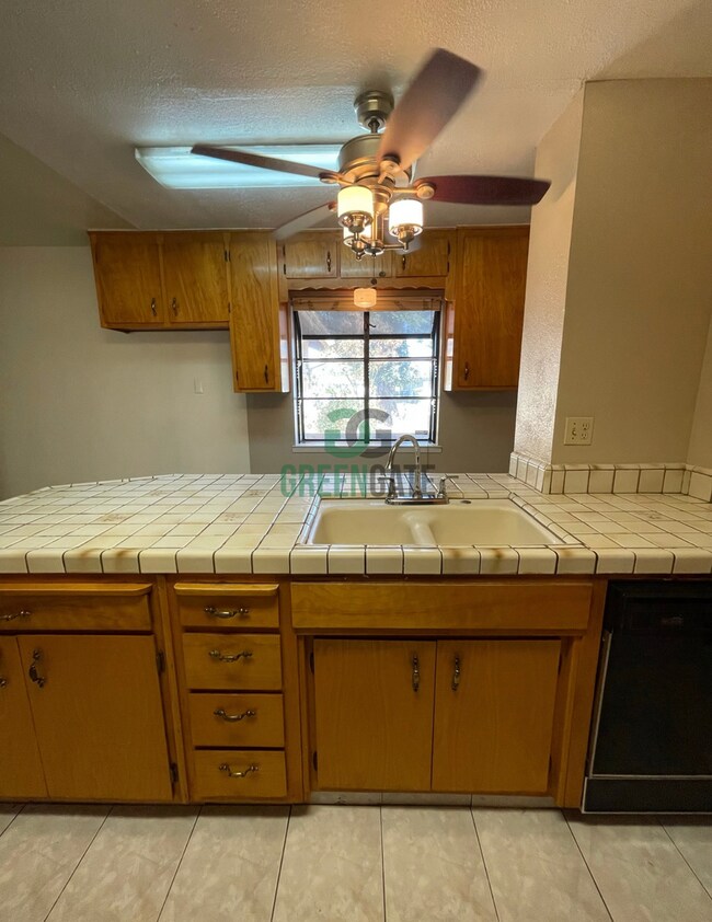 Building Photo - 1708 Castilla Way