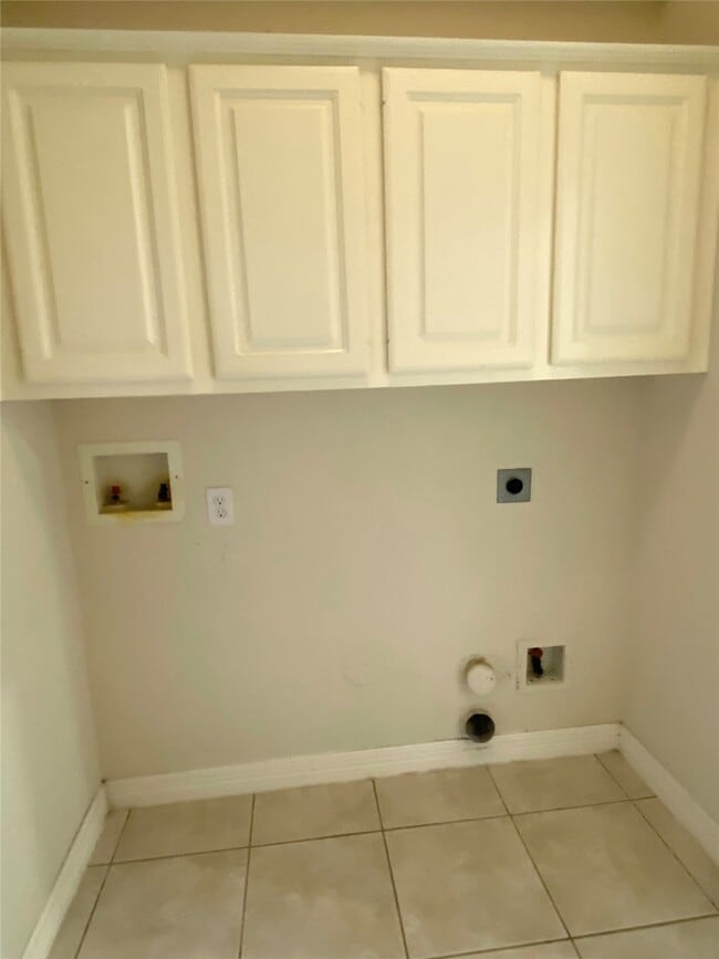 Building Photo - 4518 N Pine Brook Way