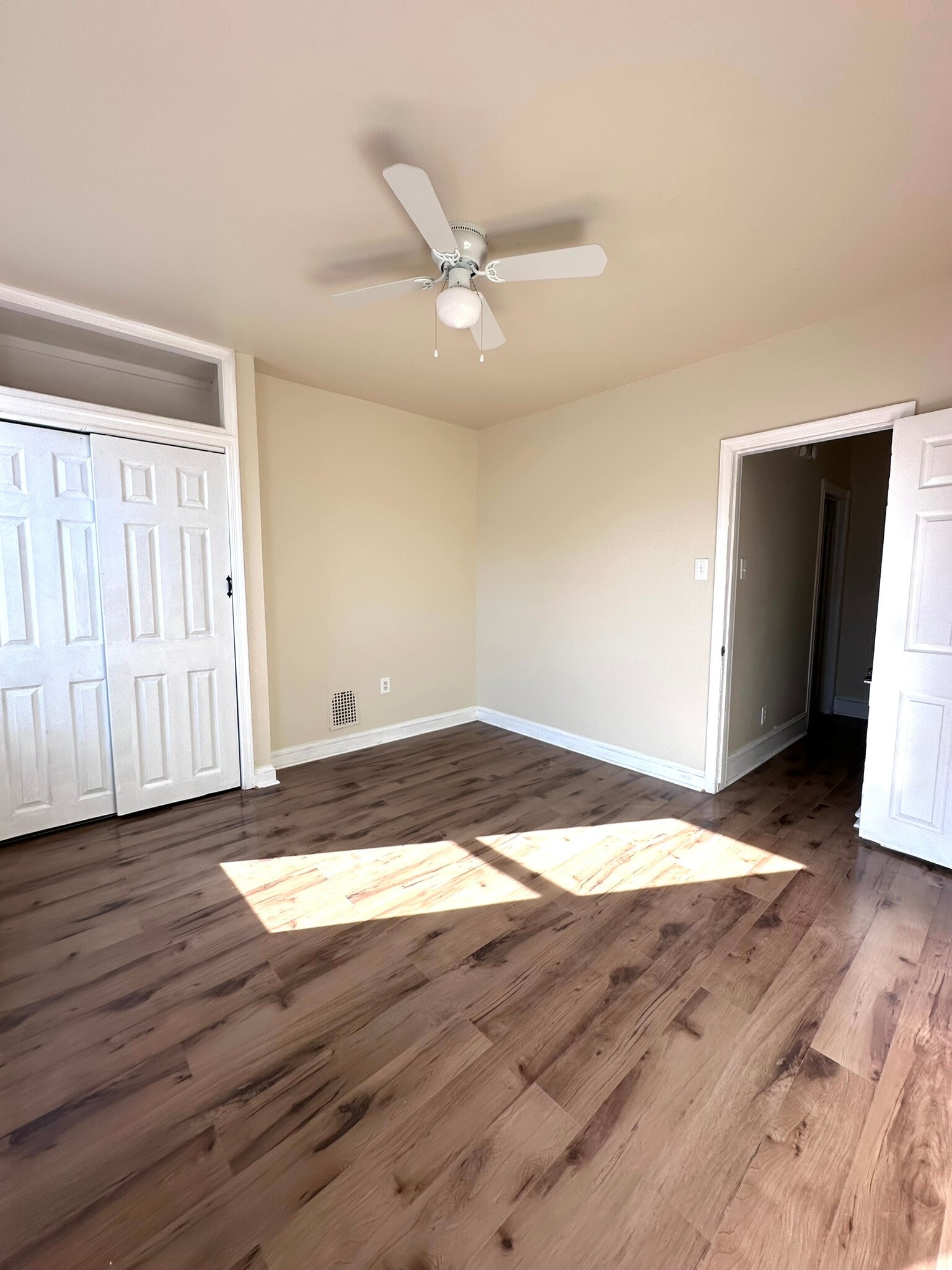 Building Photo - 1922 S Bonsall St