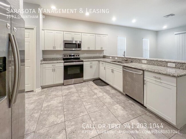 Building Photo - 1093 Grantham Dr