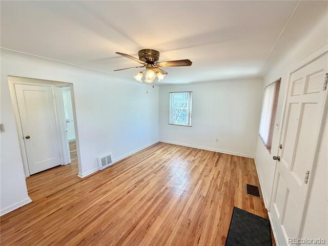 Building Photo - 1320 Holly St