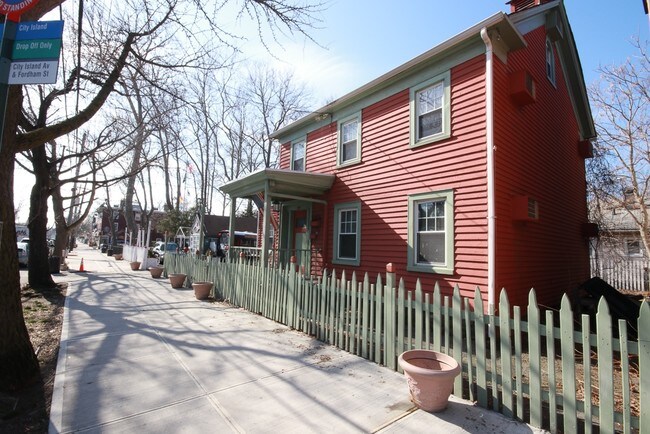 Primary Photo - City Island Mixed use property