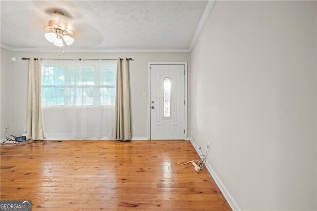 Building Photo - 39 Jim Ln SE