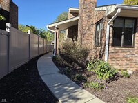 Building Photo - 943 Mockernut Ct