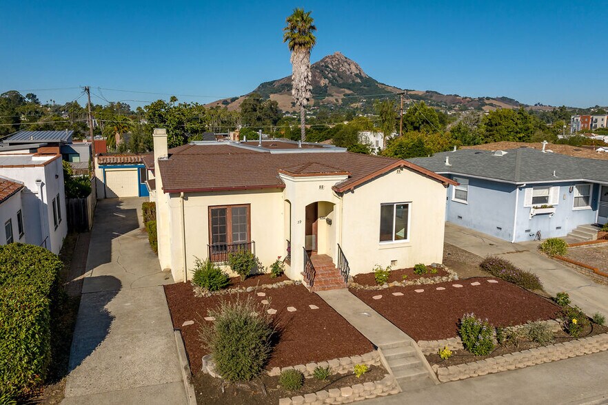 Building Photo - 59 Chorro St