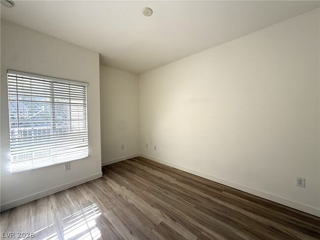 Building Photo - 6160 Rumrill St