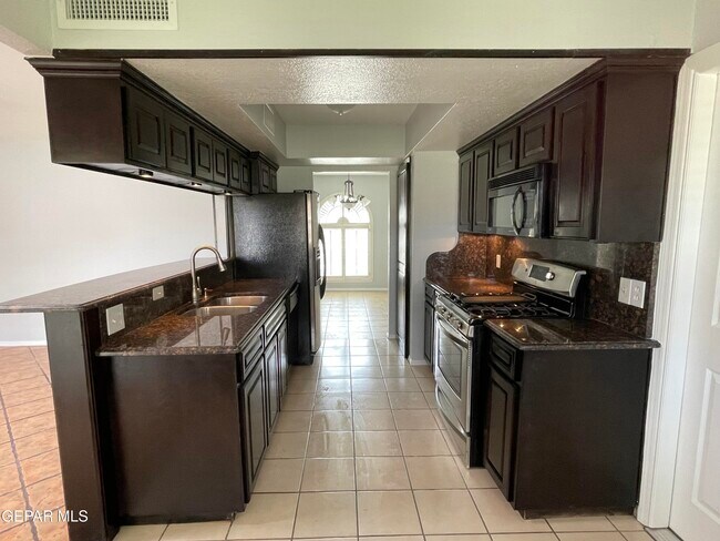 Building Photo - 11417 Rex Baxter Dr